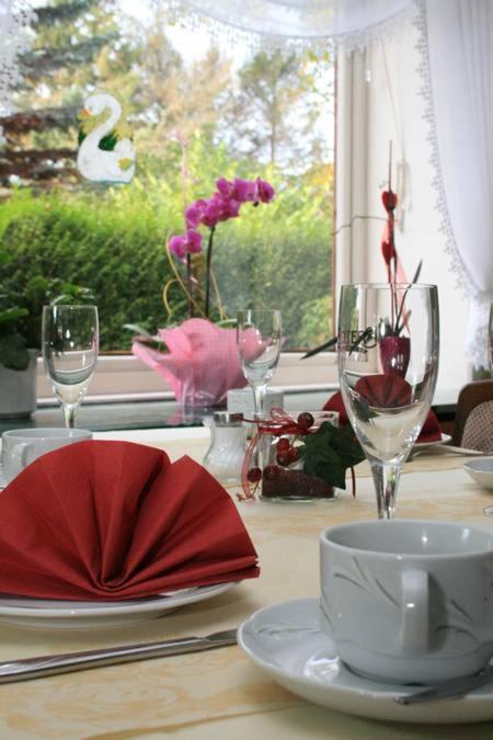 Hotel Pension Haus Irene โฮวัคท์ ภายนอก รูปภาพ